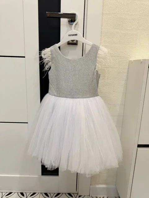 Нарядное платье для девочки размер 104 - Товары для детей в Тюмень