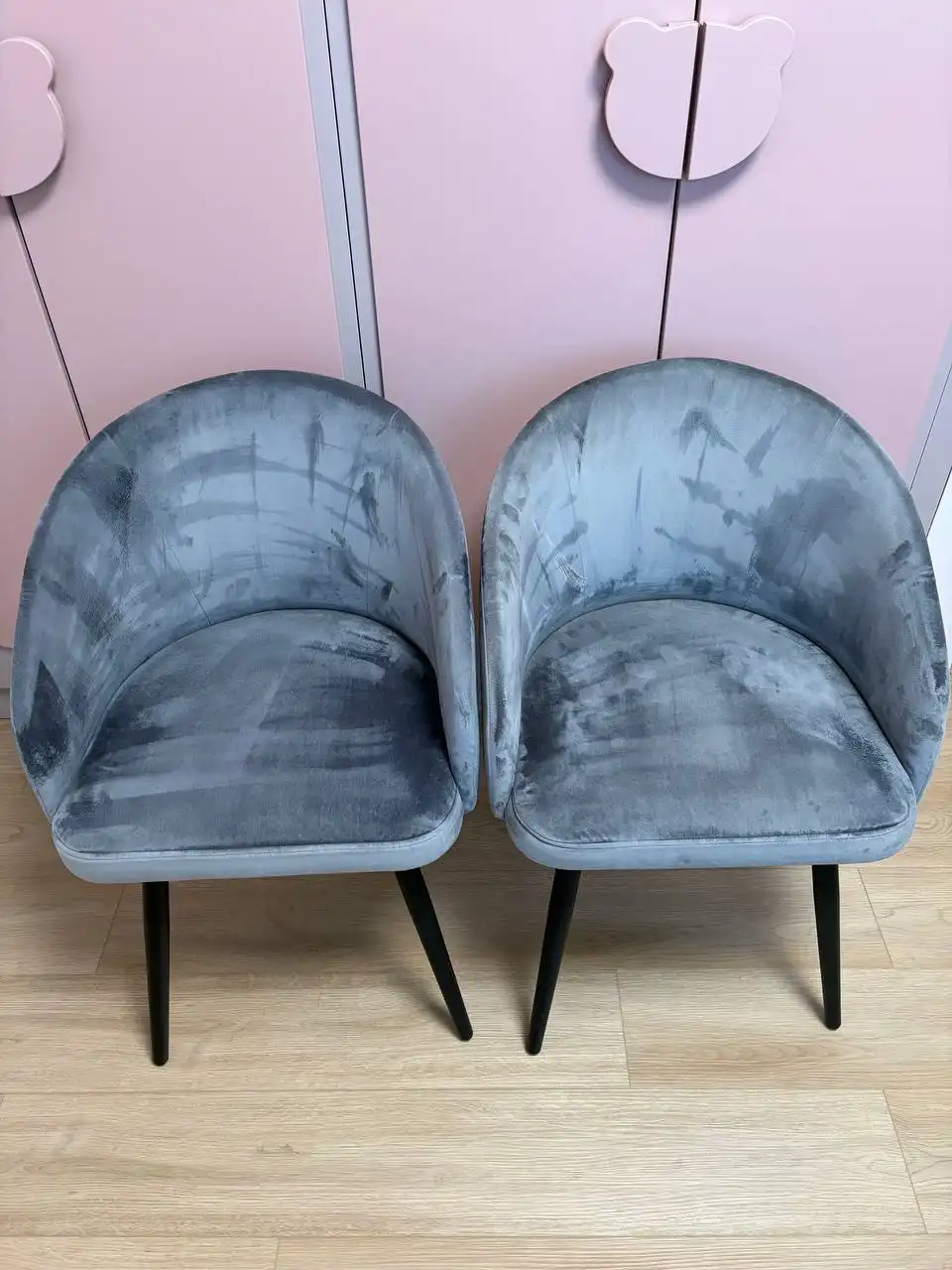 Кухонные стулья новые