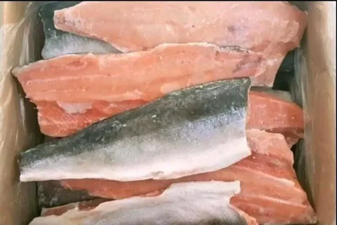 Филэ горбуши на шкуре, коробка 10 кг - Барахолка в Тюмень