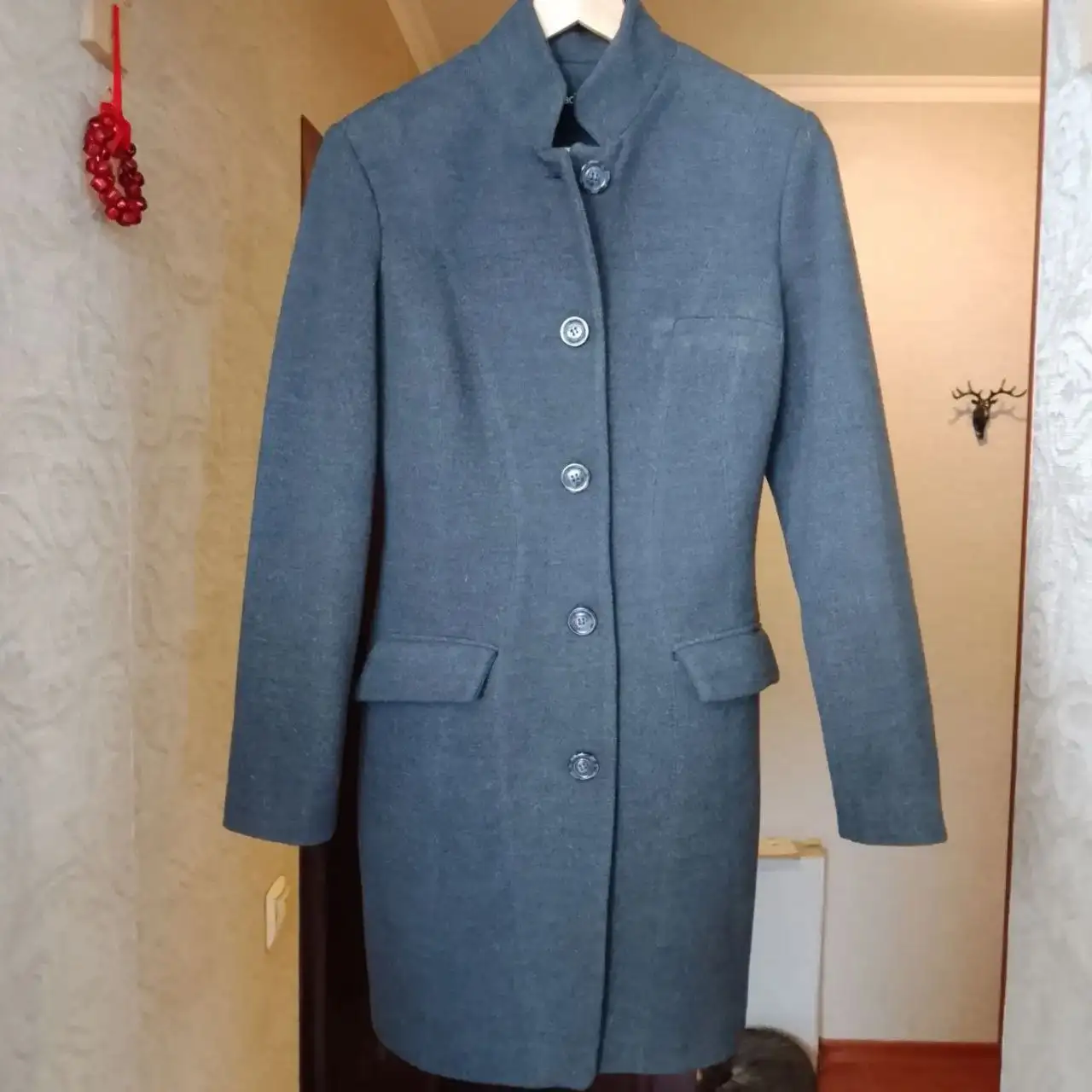 Продажа женской одежды: платье, кофта, пальто - Одежда в Тюмень