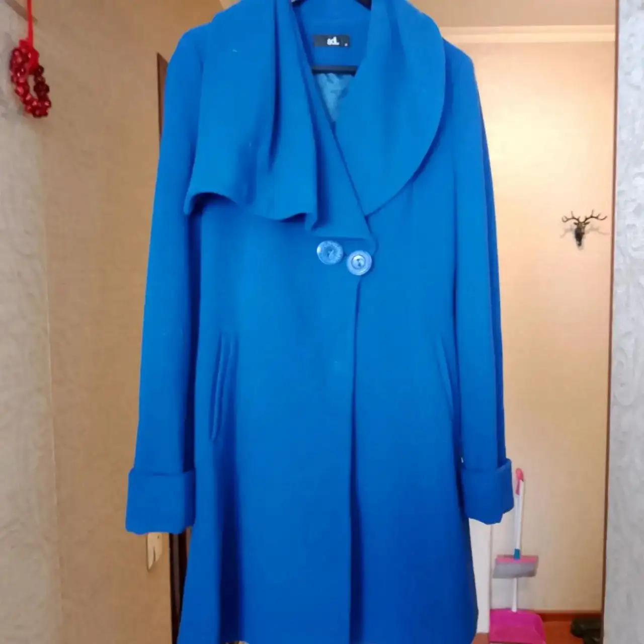 Продажа женской одежды: платье, кофта, пальто - Одежда в Тюмень