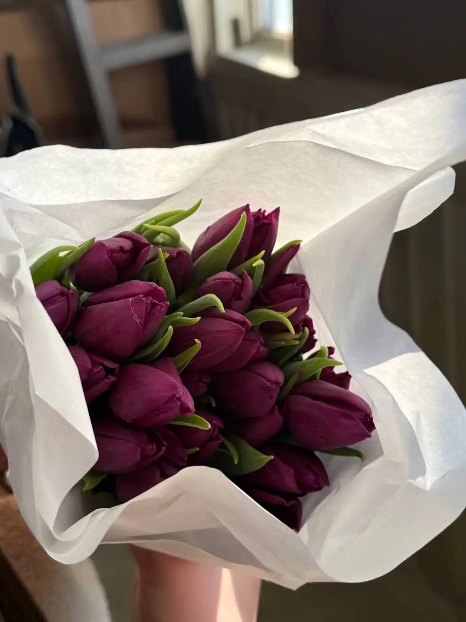 Свежие тюльпаны к 8 Марта с доставкой - Цветы (Барахолка) в Тюмень