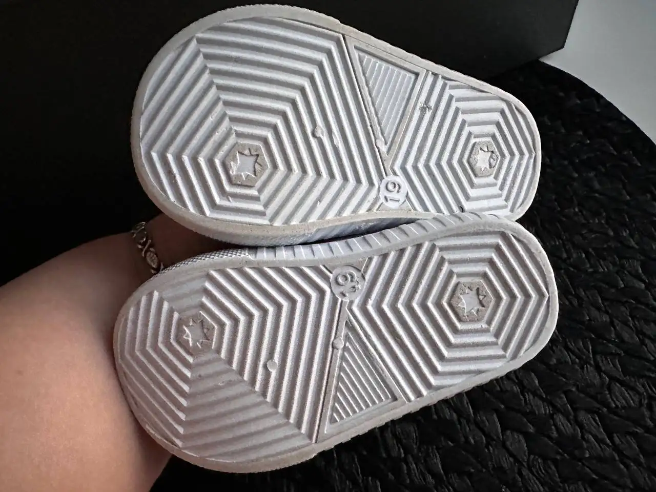 Кеды 19 размер, состояние хорошее - Барахолка в Тюмень