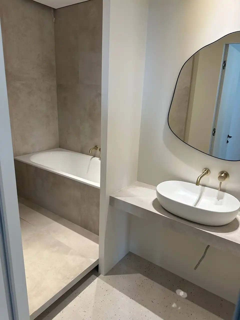 Профессиональная укладка плитки и комплексный ремонт ванных комнат - Ремонтные работы (Услуги) в Ульяновск