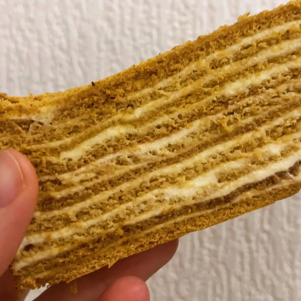 Пирожное «Медовик» порционное - Выпечка (Барахолка) в Ульяновск