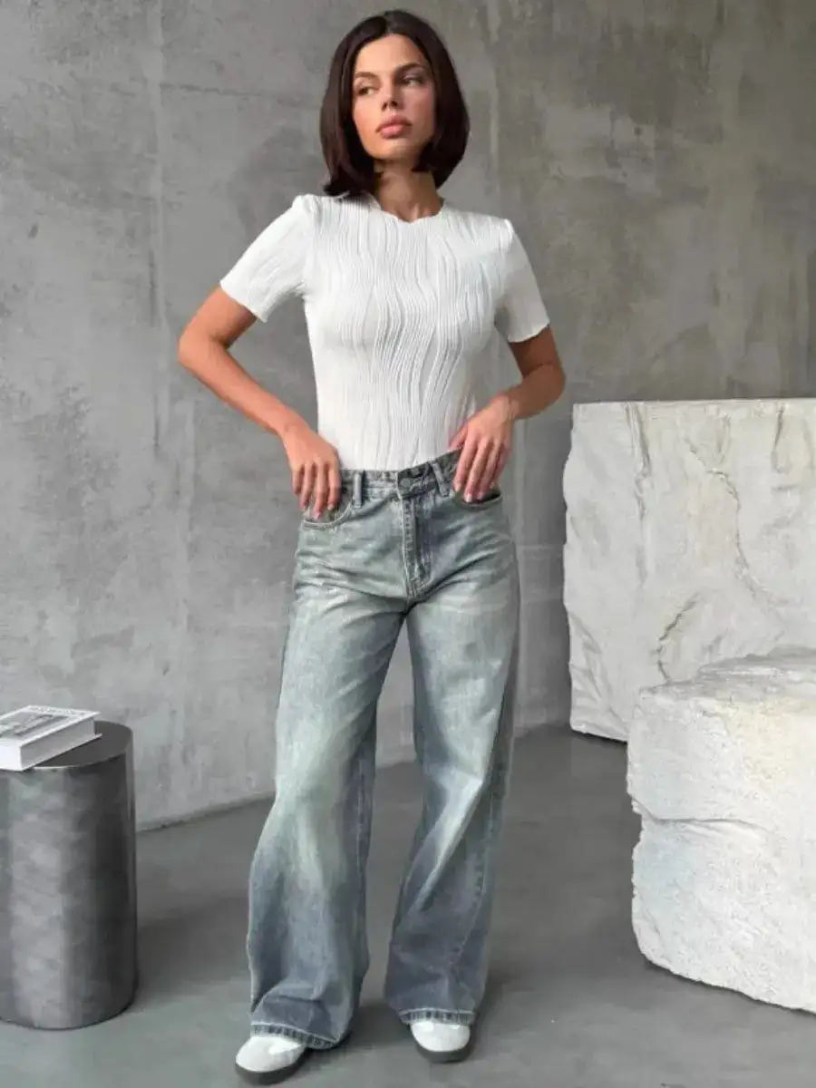 Боди с коротким рукавом 42-44 - Женская одежда (Одежда) в Ульяновск