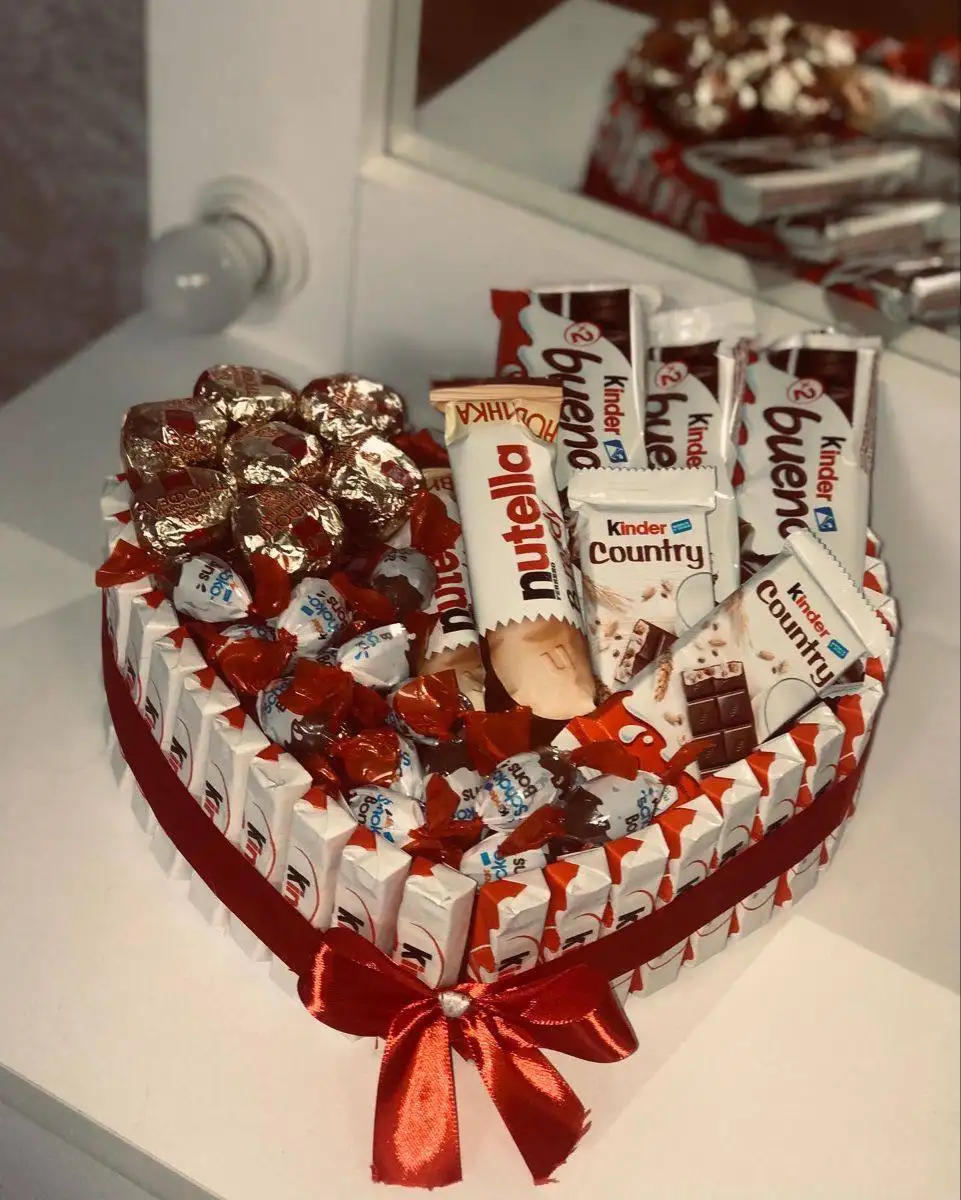 Сладкие букеты из конфет на 8 марта - Подарки (Барахолка) в Ульяновск