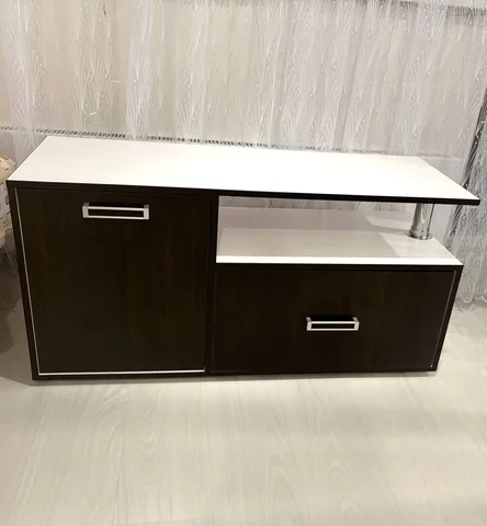 Тумба под телевизор с двумя отделениями и ящиком - Для дома и дачи в Ульяновск