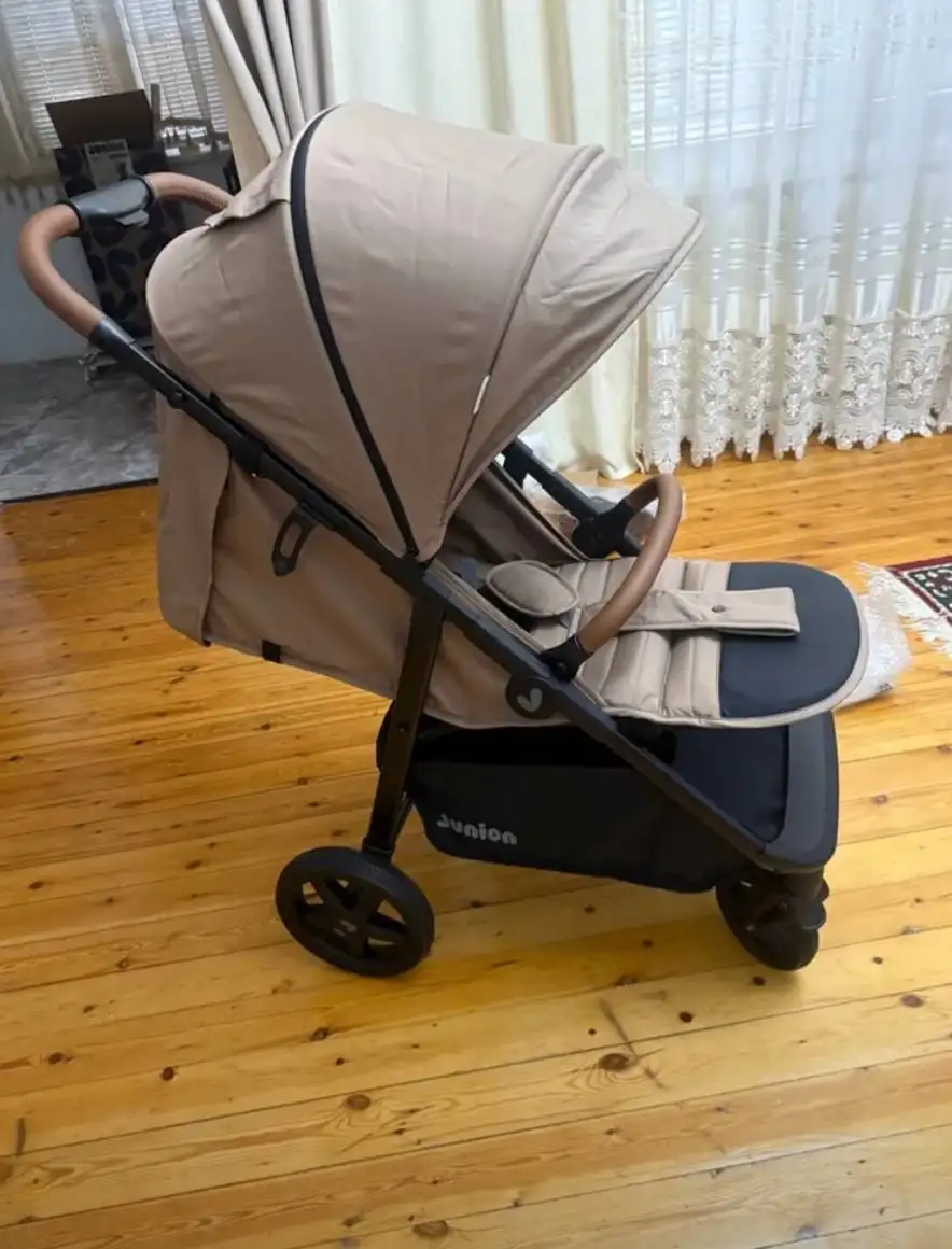 Прогулочная детская коляска всесезонная - Коляски (Товары для детей) в Ульяновск