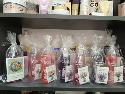 Набор гель для душа с подарком - Барахолка в Ульяновск