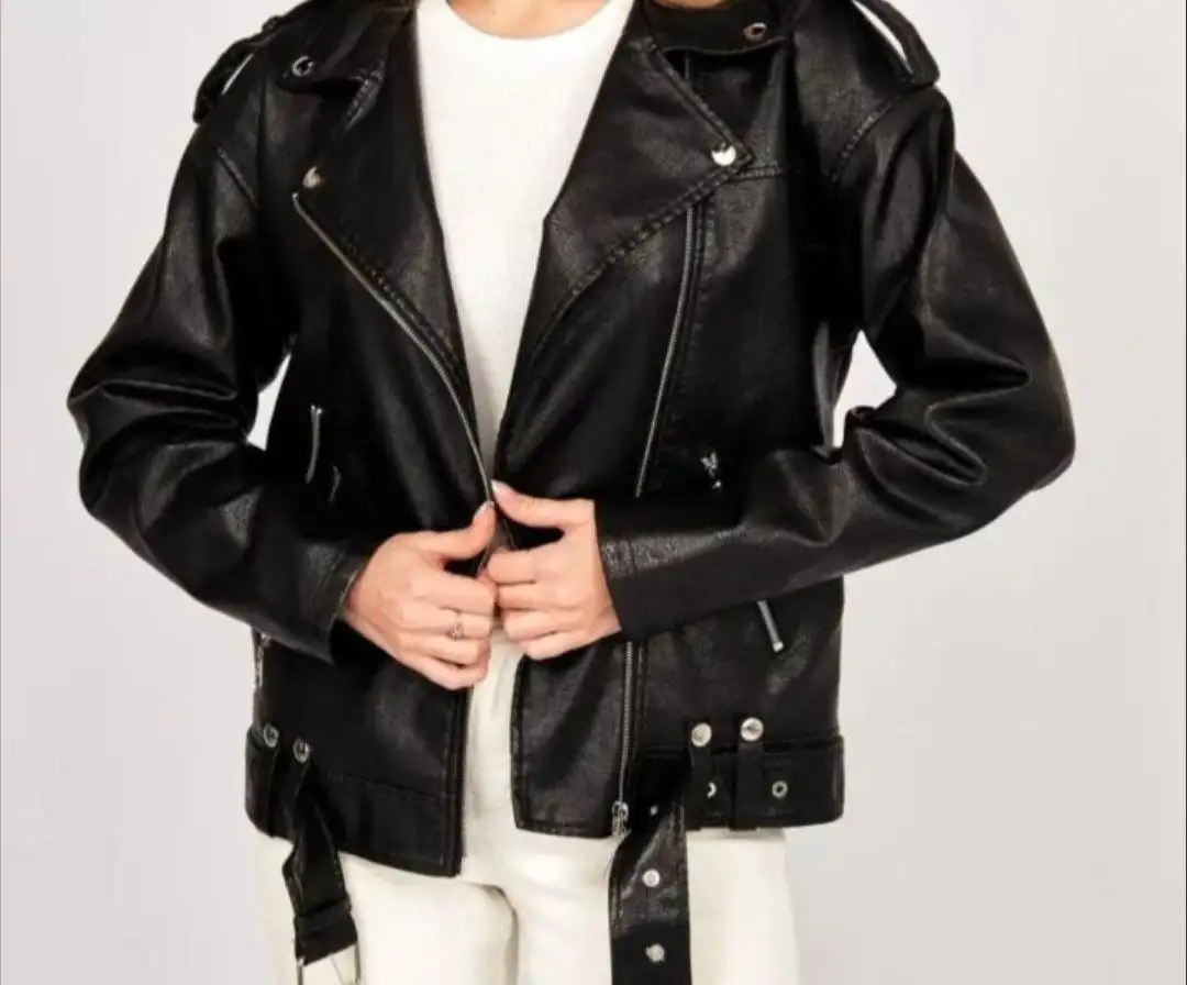 Женская косуха из эко-кожи черного цвета - Одежда в Ульяновск