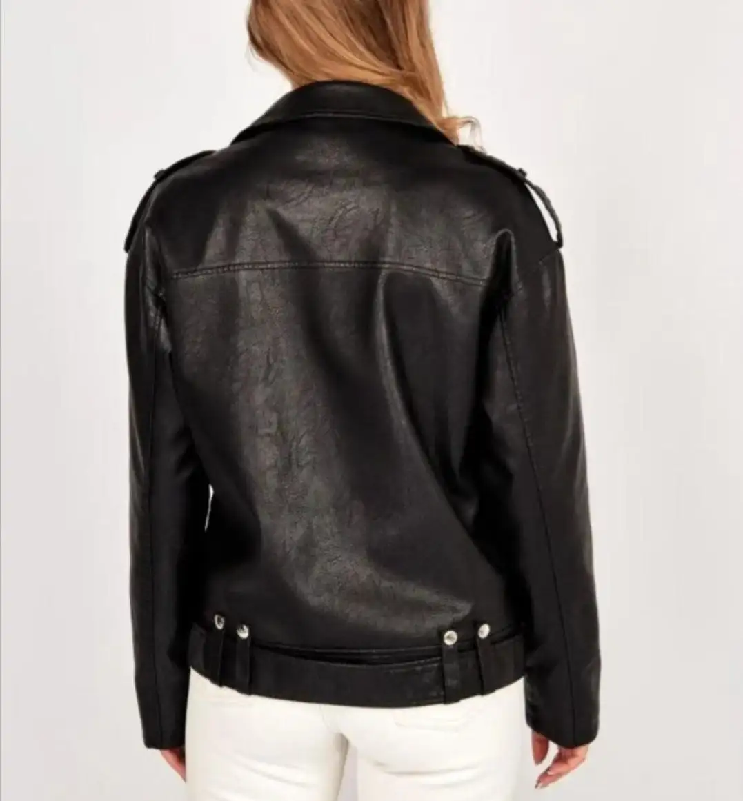 Женская косуха из эко-кожи черного цвета - Одежда в Ульяновск