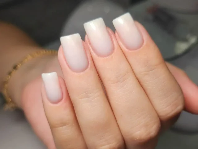 Скидки на маникюр и педикюр у мастеров Али и Аиды - Лекарства в Ульяновск