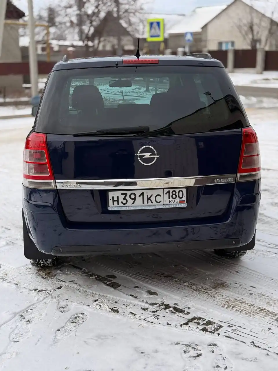 Opel Zafira B 2010 года в хорошем состоянии - Легковые автомобили (Авто) в Мариуполь