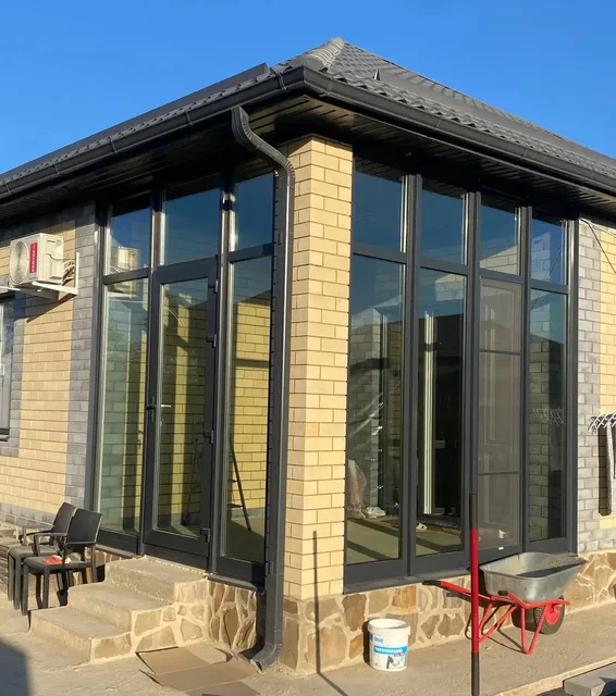 Остекление домов, балконов и лоджий с установкой алюминиевых конструкций и заменой стеклопакетов - Прокат и аренда в Краснодар