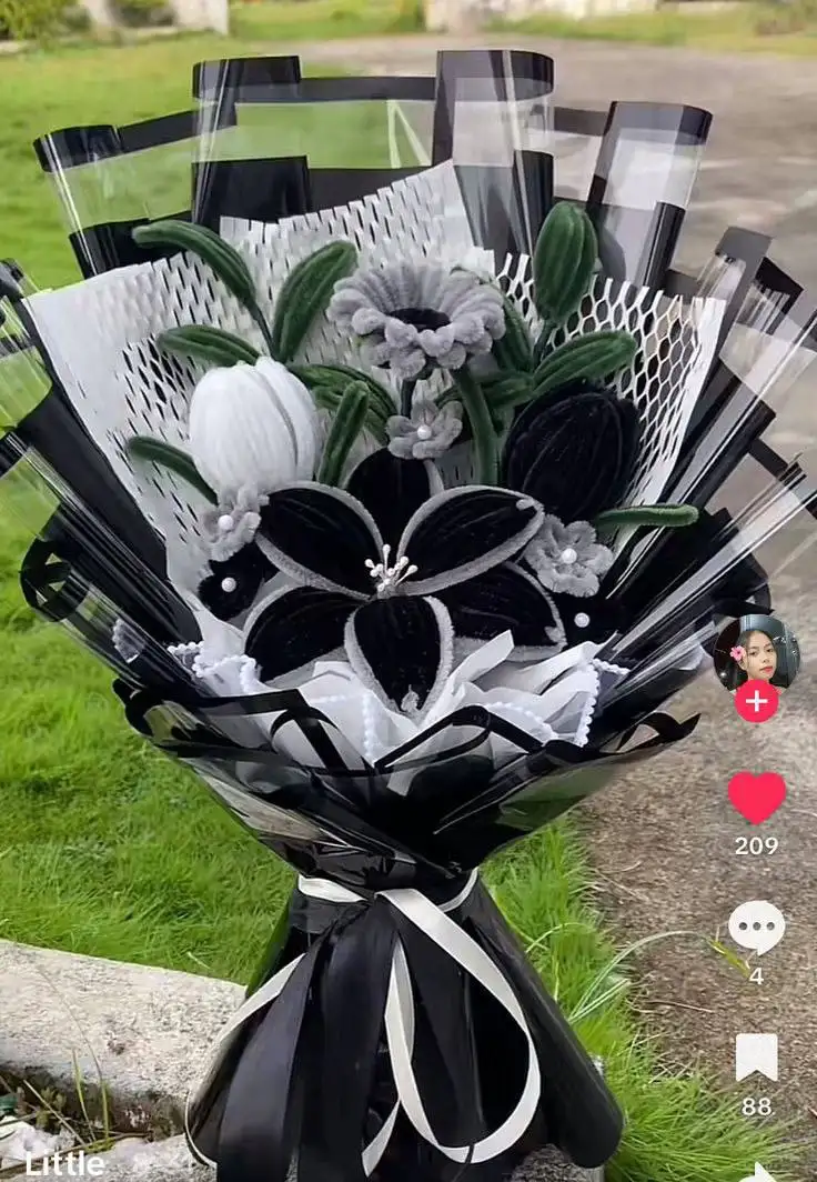 Букетики и брелки на заказ - Подарки ручной работы (Хобби и отдых) в Краснодар