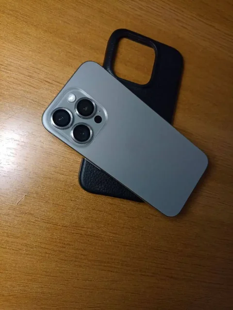 Продам iPhone 15 Pro 128 ГБ - Телефоны в Краснодар