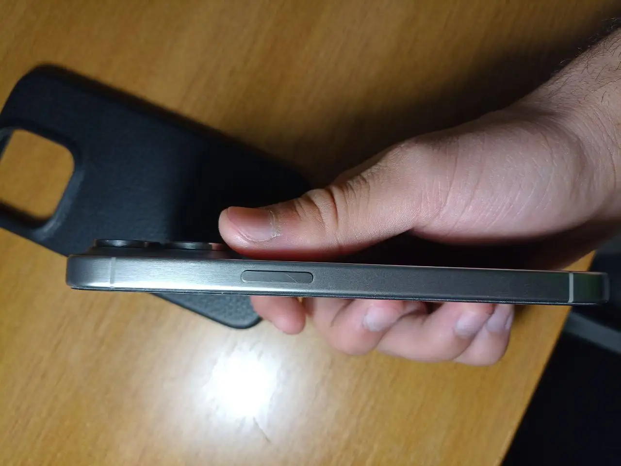 Продам iPhone 15 Pro 128 ГБ - Смартфоны и телефоны (Электроника) в Краснодар