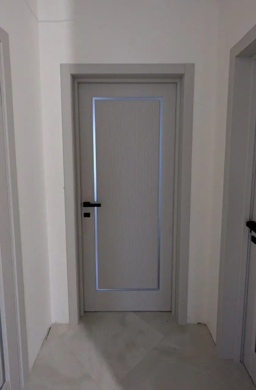 Установка межкомнатных дверей в Краснодаре - Ремонт и строительство (Услуги) в Краснодар