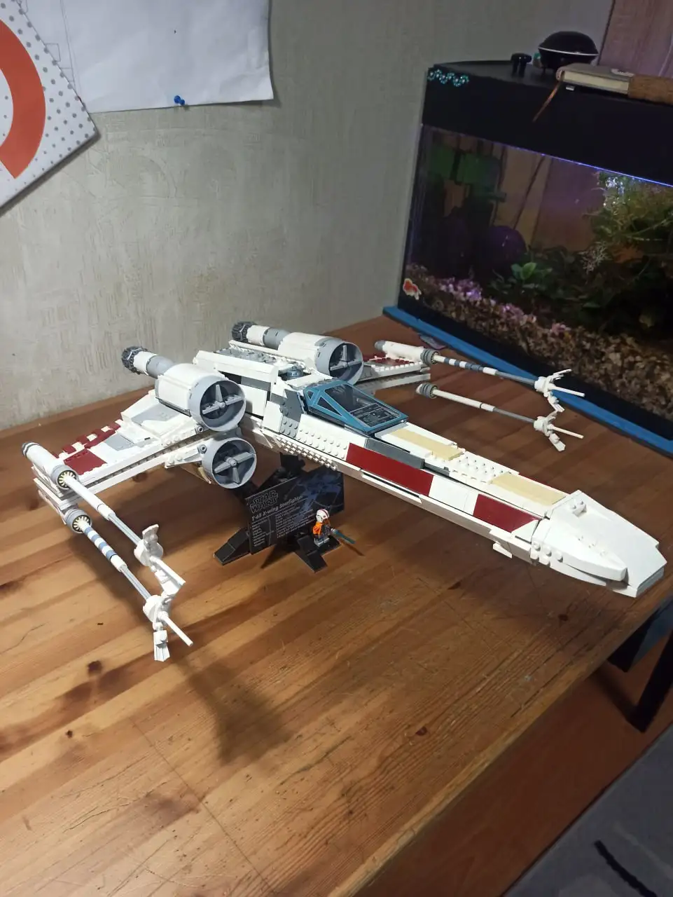 Продам конструктор Lego Star Wars Звездный истребитель X-Wing - Конструкторы (Хобби и отдых) в Краснодар