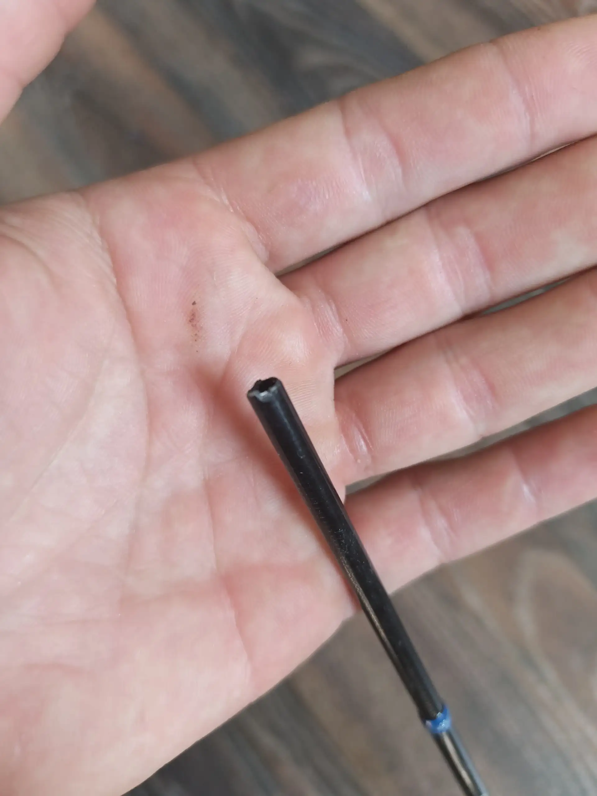 Продам удилище Гаммарус для мормышинга - Рыбалка (Хобби и отдых) в Краснодар