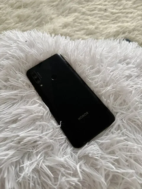 Продам Honor 9 128 ГБ - частное объявление в Краснодар