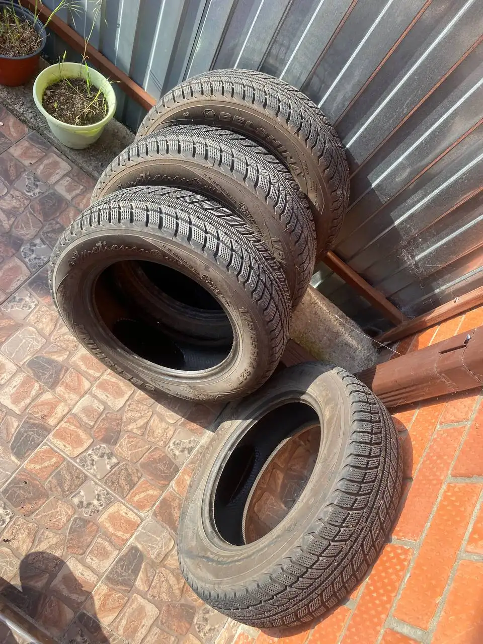 Продам зимние шины 175/65 R14 - Автошины и диски (Авто) в Краснодар
