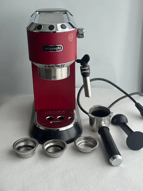 Продаю рожковую кофемашину Delonghi - Персональные компьютеры в Краснодар
