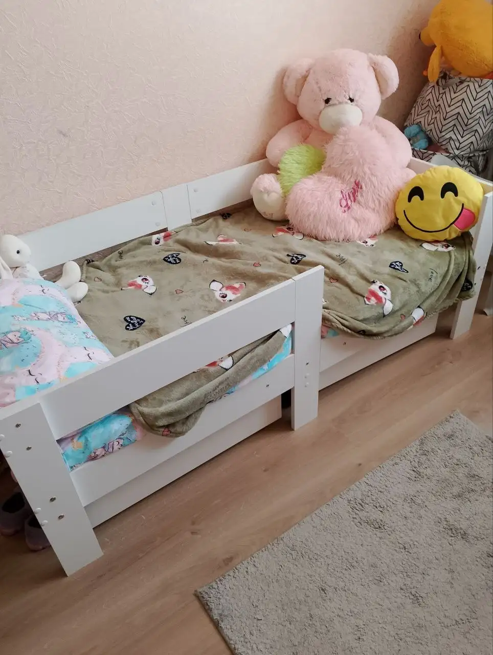 Продам кровать и 2 ящика - Кровати (Для дома и дачи) в Краснодар