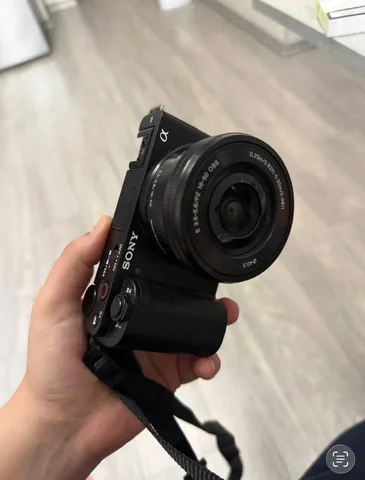 Sony ZV-E10 камера с коробкой и комплектацией - частное объявление в Краснодар