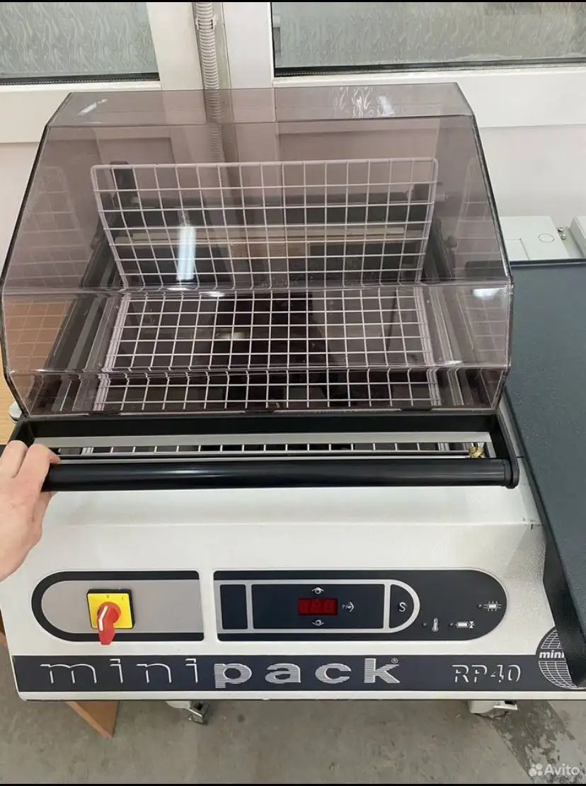 Итальянский упаковочный станок Minipack RP 40 — за 1/3 цены от нового - Готовый бизнес и оборудование в Краснодар