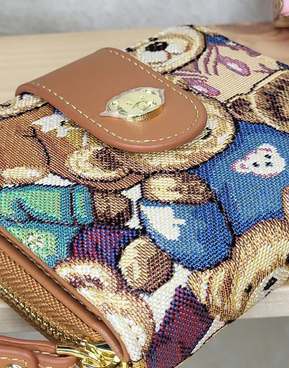 Женский кошелёк новый в пыльнике и коробке