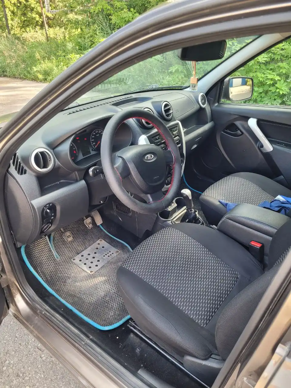 Продам Lada Granta 2017 года