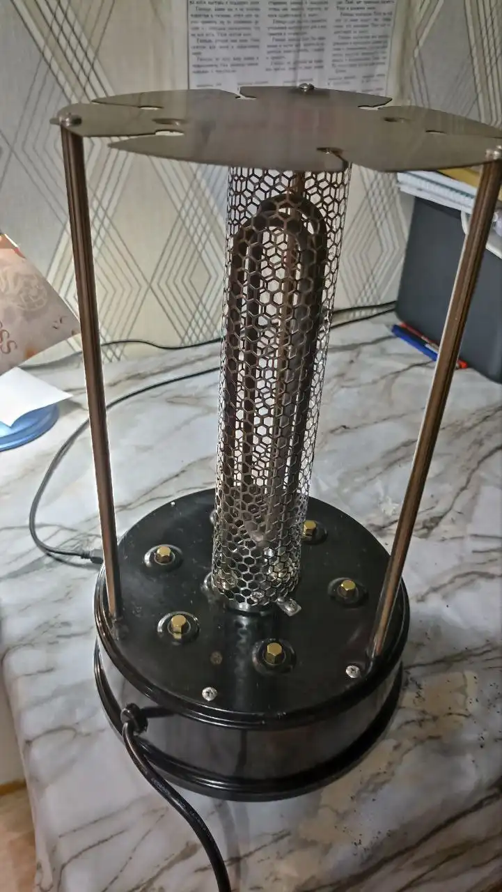 Электрошашлычница новая