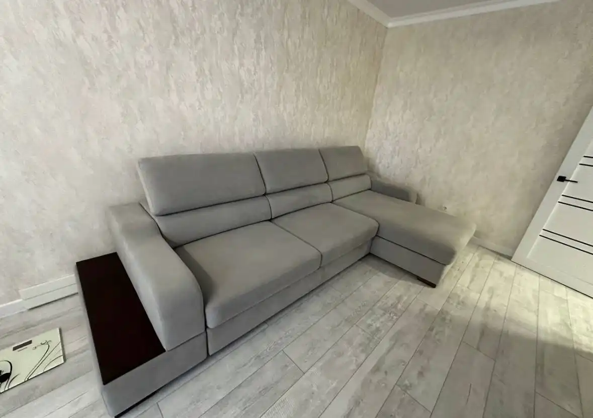 Продажа большого углового дивана