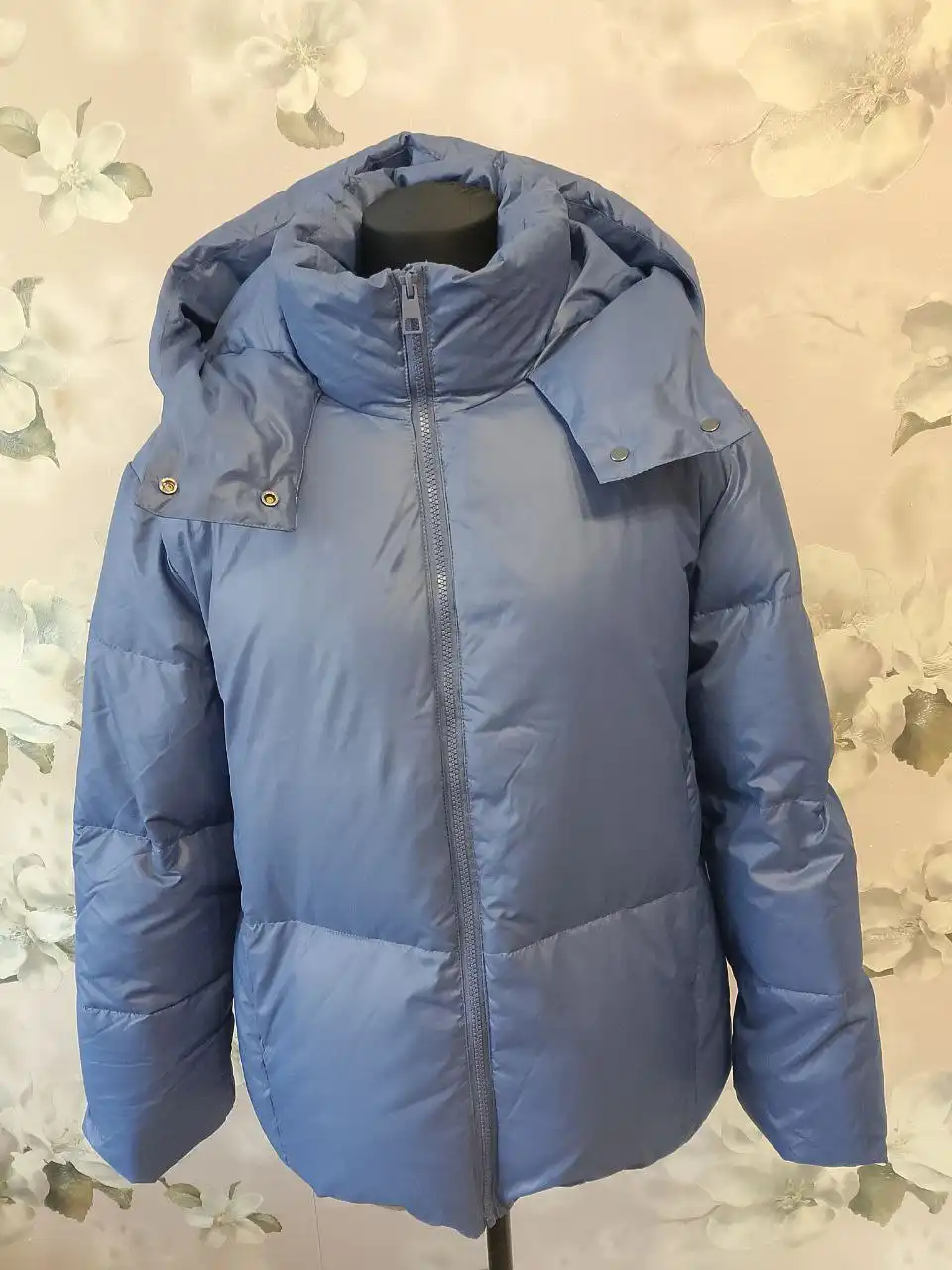 Новый теплый пуховик натуральный пух