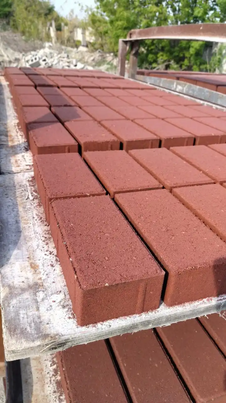 Строительные материалы: стеновые блоки, тротуарная плитка, цемент - Строительные материалы (Для дома и дачи) в Самара