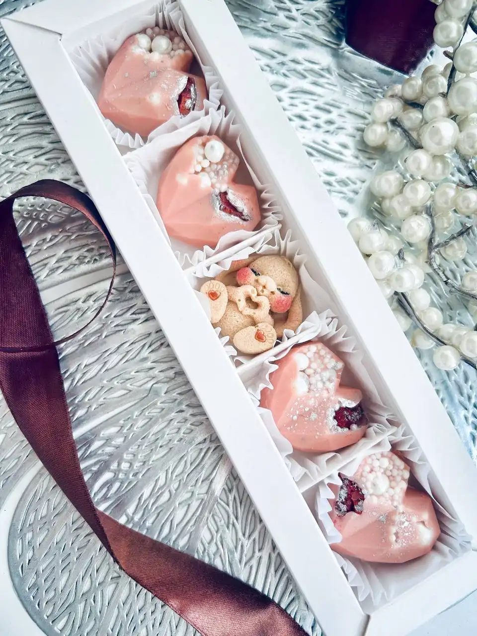 Наборы бельгийского шоколада с малиной ко Дню Влюбленных - Подарки (Хобби и отдых) в Самара