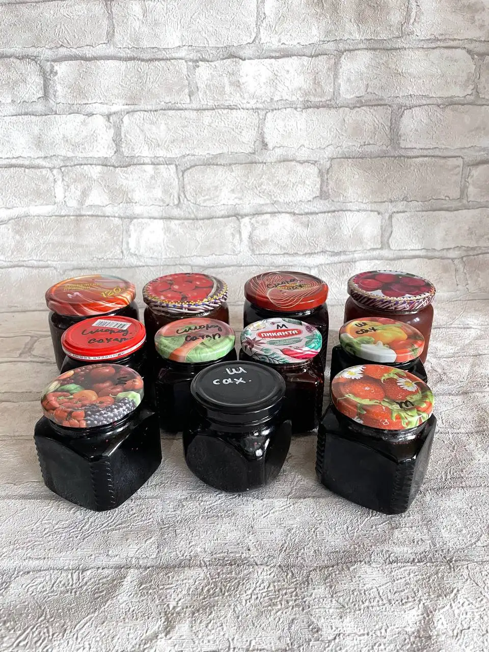 Варенье из ягод собственного сада: шелковица, смородина, земляника - Барахолка в Новосемейкино