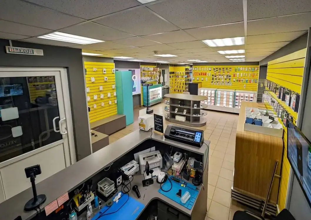 Продажа готового бизнеса: магазин аксессуаров и ремонт телефонов - Магазин (Готовый бизнес и оборудование) в Самара