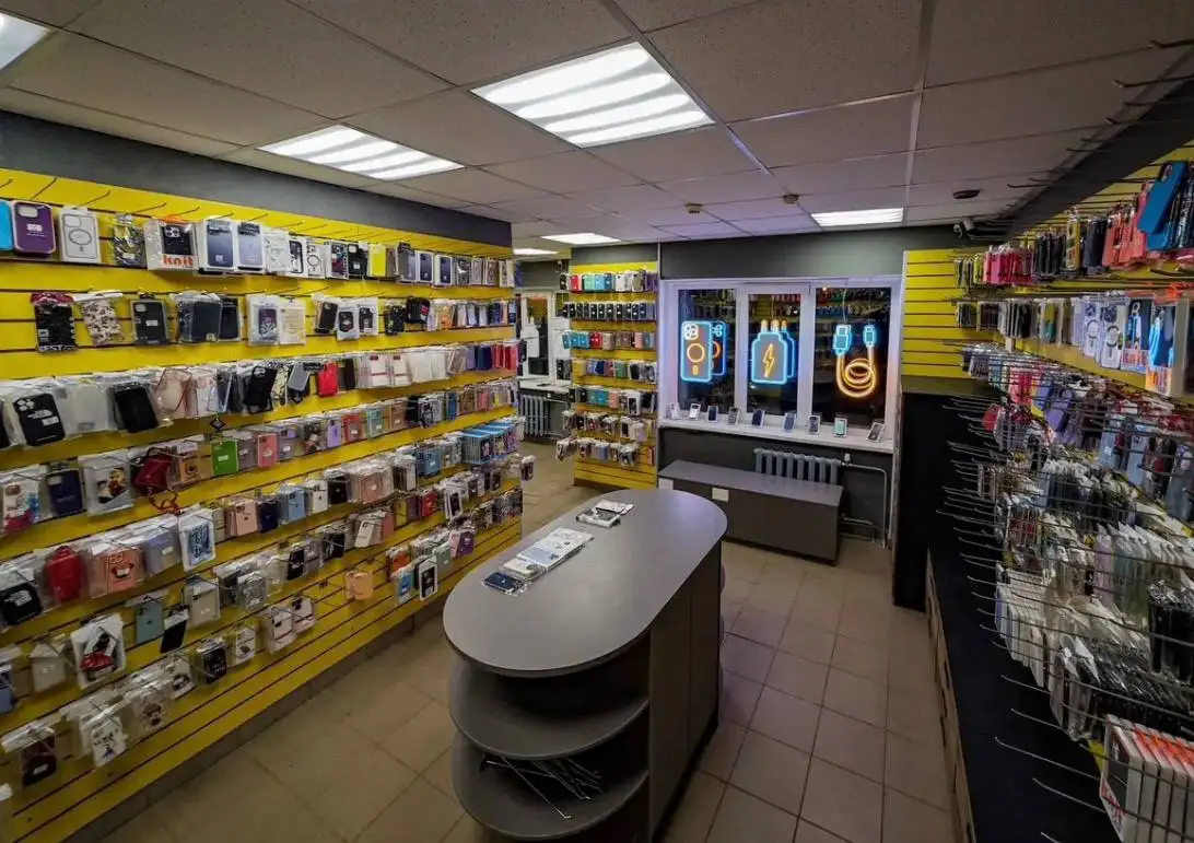 Продажа готового бизнеса: магазин аксессуаров и ремонт телефонов - Магазин (Готовый бизнес и оборудование) в Самара