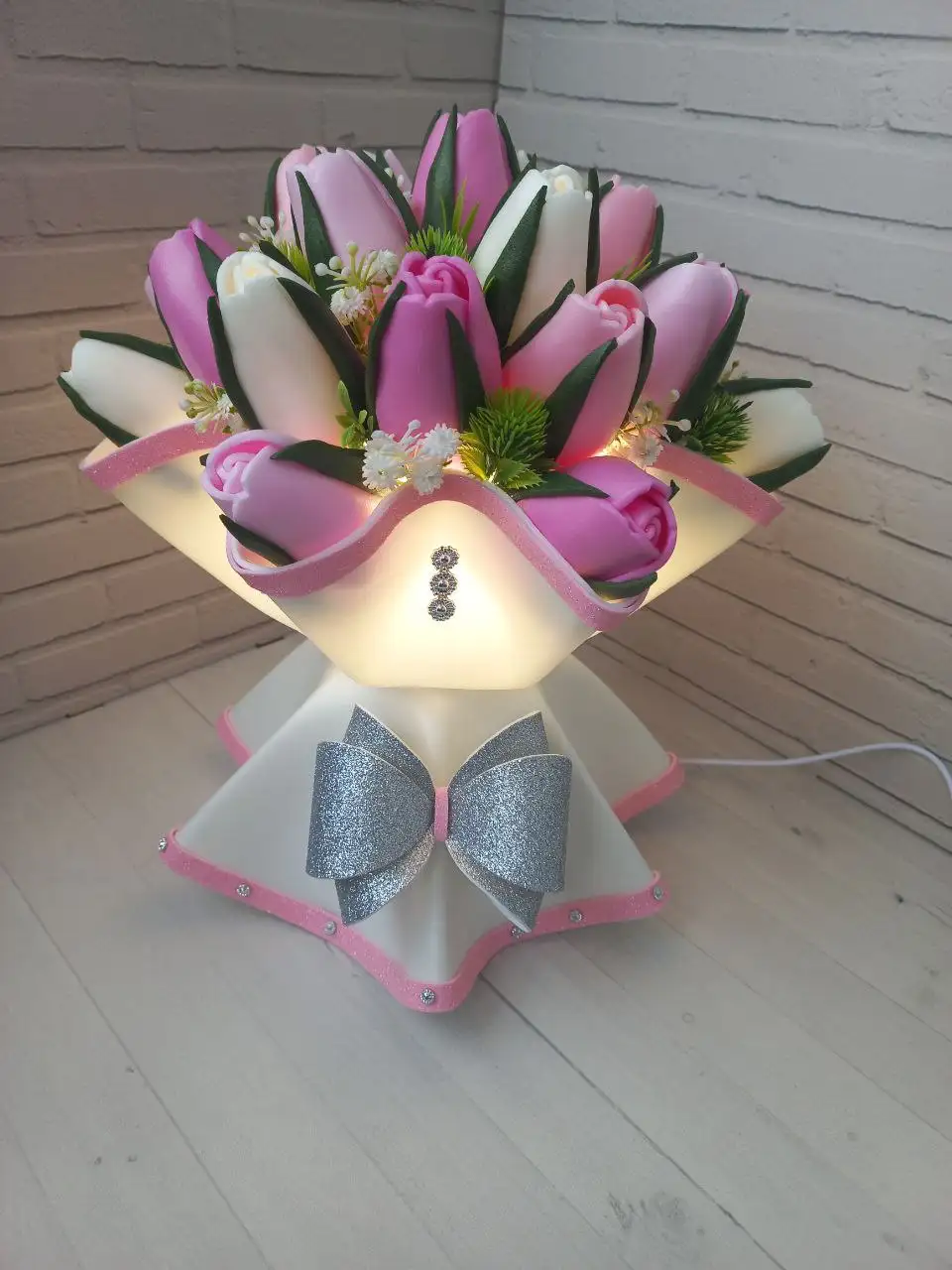 Светильник букет тюльпанов из изолона - Рукоделие (Хобби и отдых) в Самара