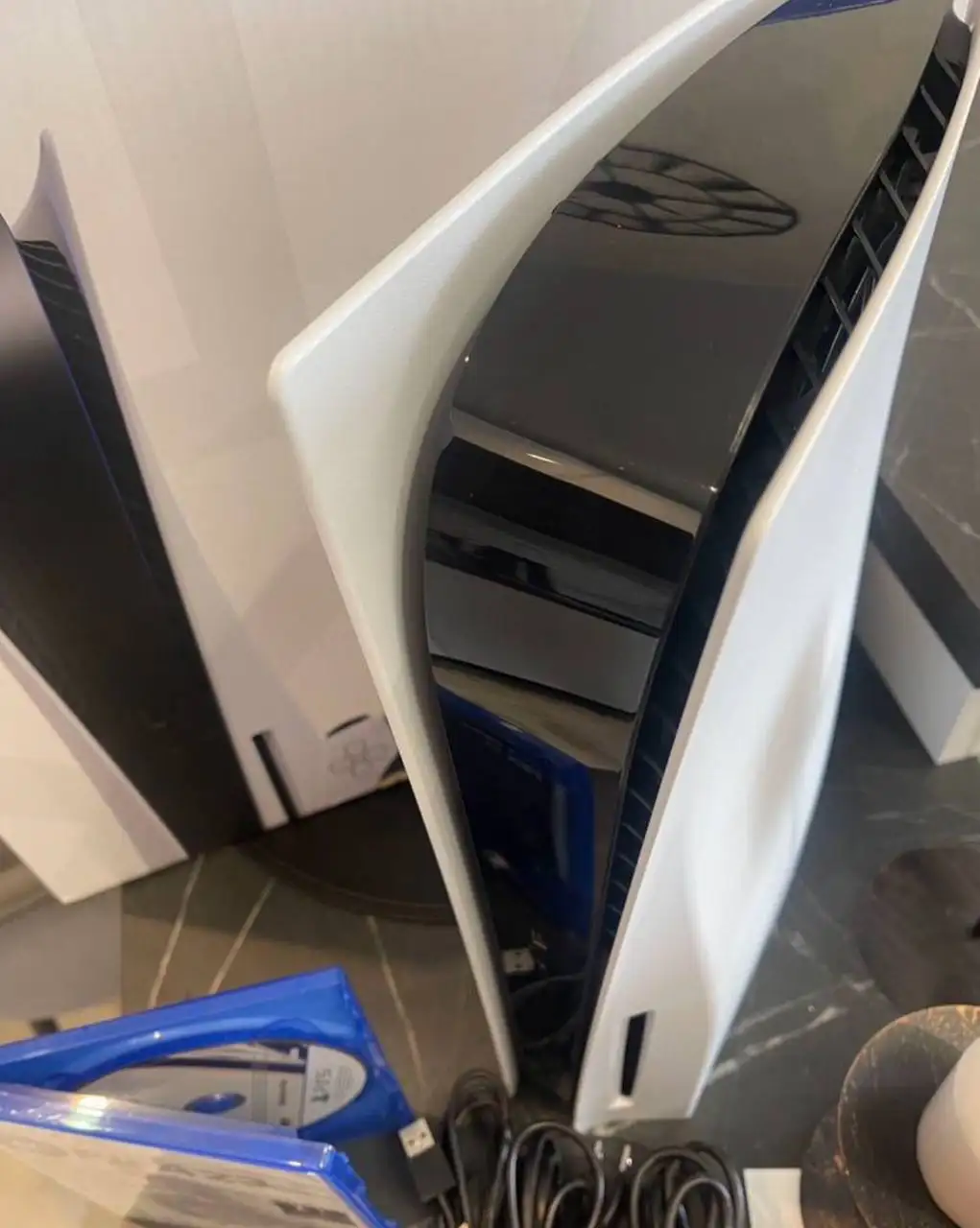 Продам Sony PlayStation 5 с дисководом и играми - Игровые консоли (Электроника) в Самара