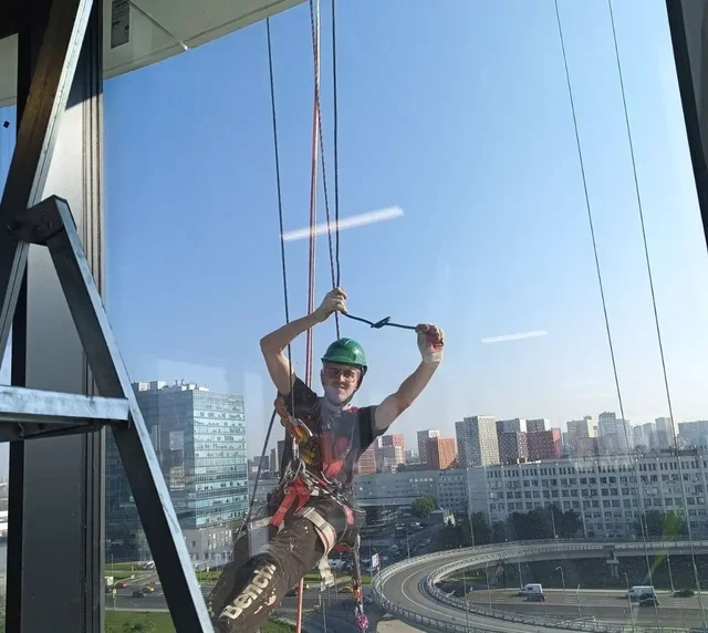 Услуги профессиональных альпинистов для высотных работ - Строительство и ремонт в Самара