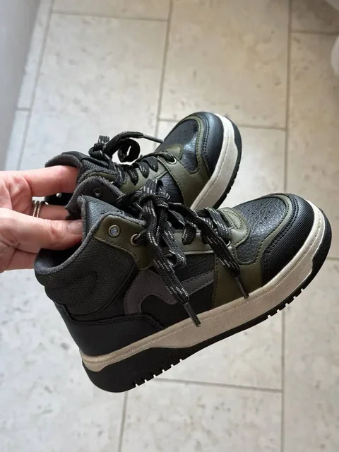 Новые ботинки для мальчика 28 размер - частное объявление в Самара