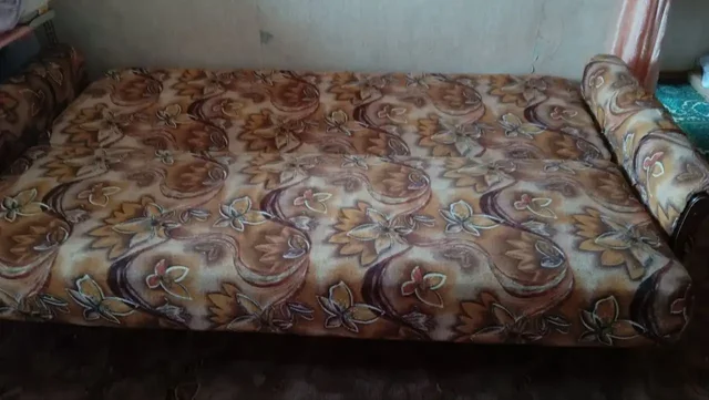 Диван-книжка с ящиком для белья - Зеркала в Самара