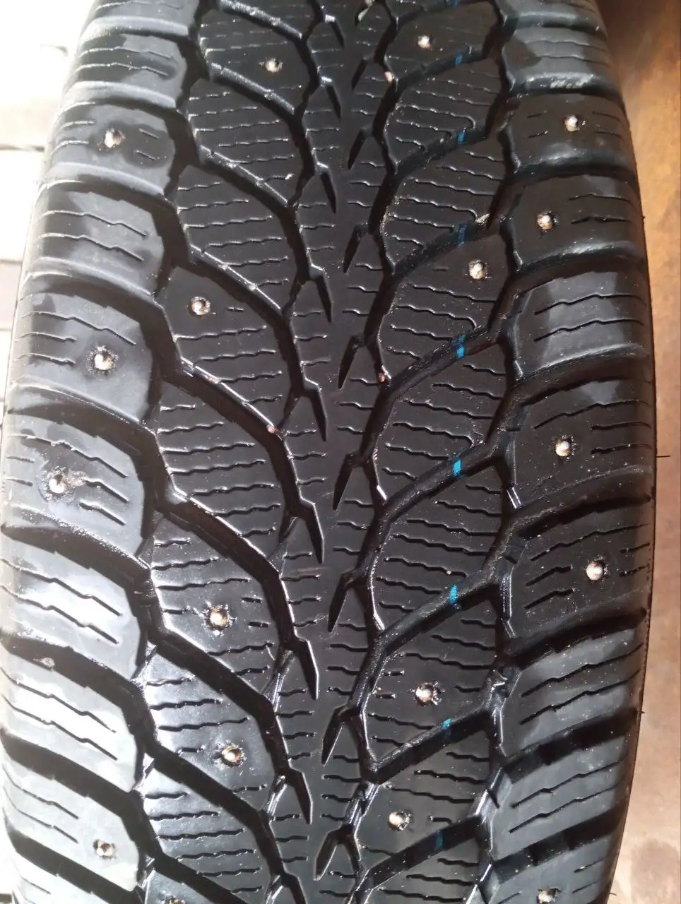 Продам комплект зимней шипованной резины Кама ALGA suv 215/65/R16 - Шины и диски (Запчасти) в Самара