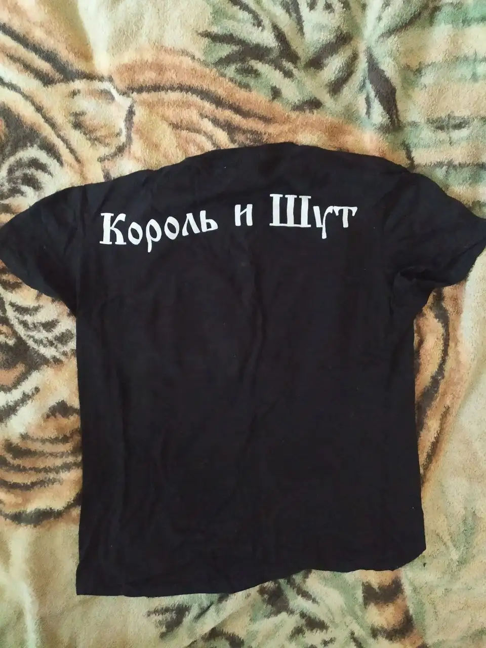 Продажа новых и редких футболок с принтами музыкальных групп и фильмов - Футболки (Одежда) в Самара