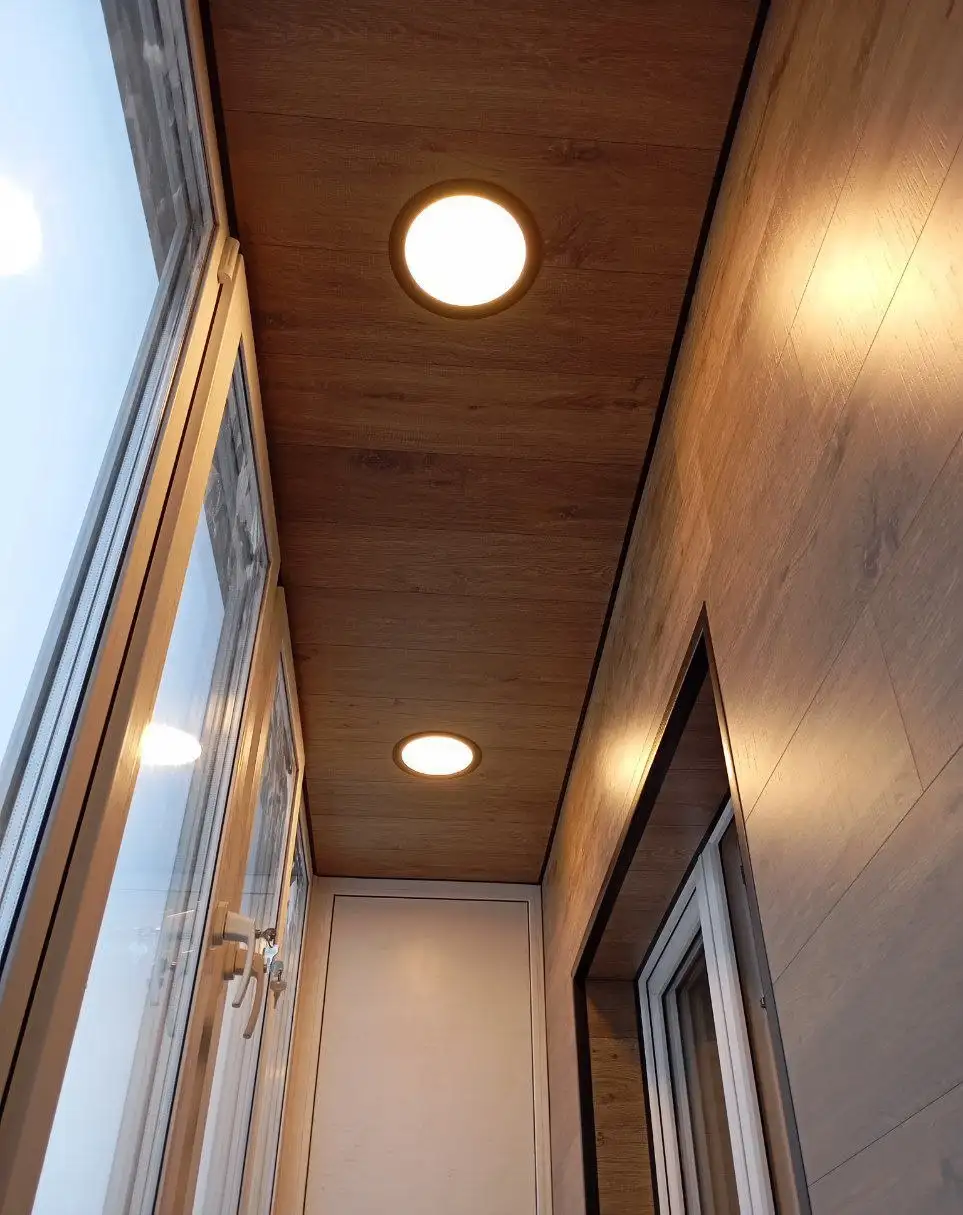 Профессиональная отделка балконов и лоджий под ключ - Ремонт и отделка (Услуги) в Самара