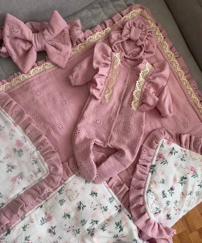 Новый комплект муслиновый на выписку размер 56 - Товары для детей в Самара